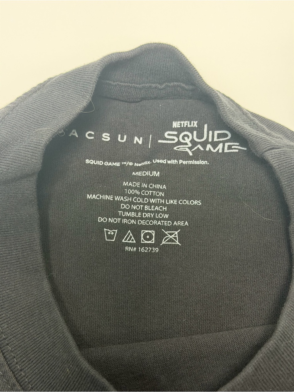 PacSun Black Men's Squid Games Short Sleeve T-Shirt Size Medium - Picture 5 of 13